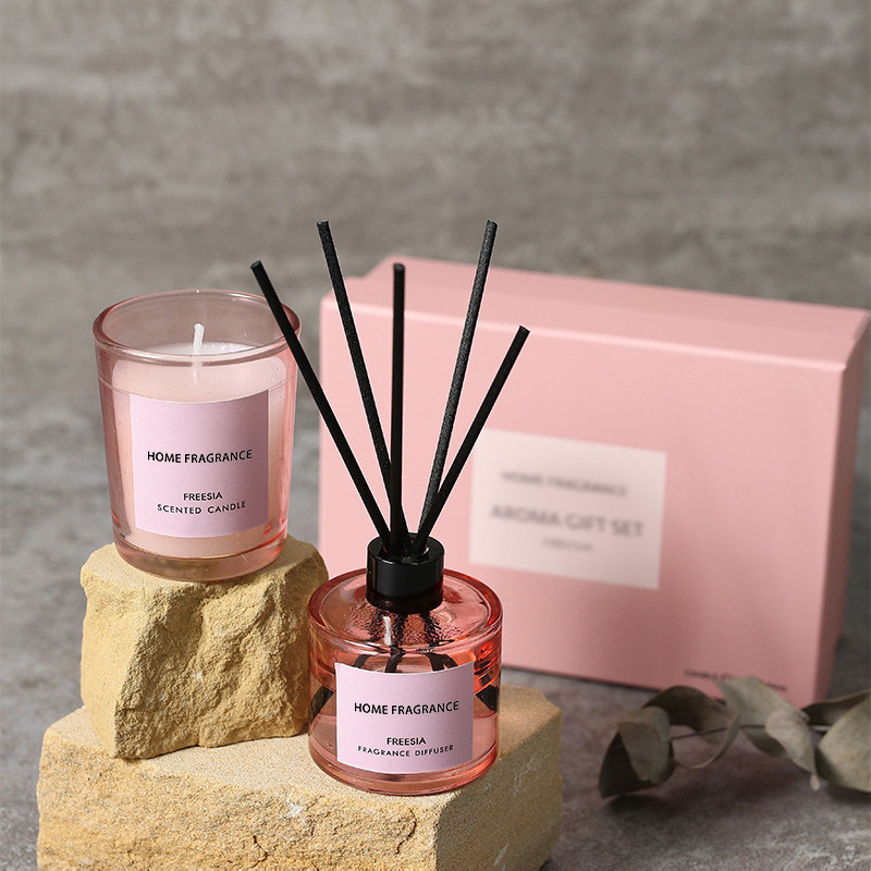 Zestaw prezentowy: dyfuzor zap – Scented Candle Set recenzja i cena
